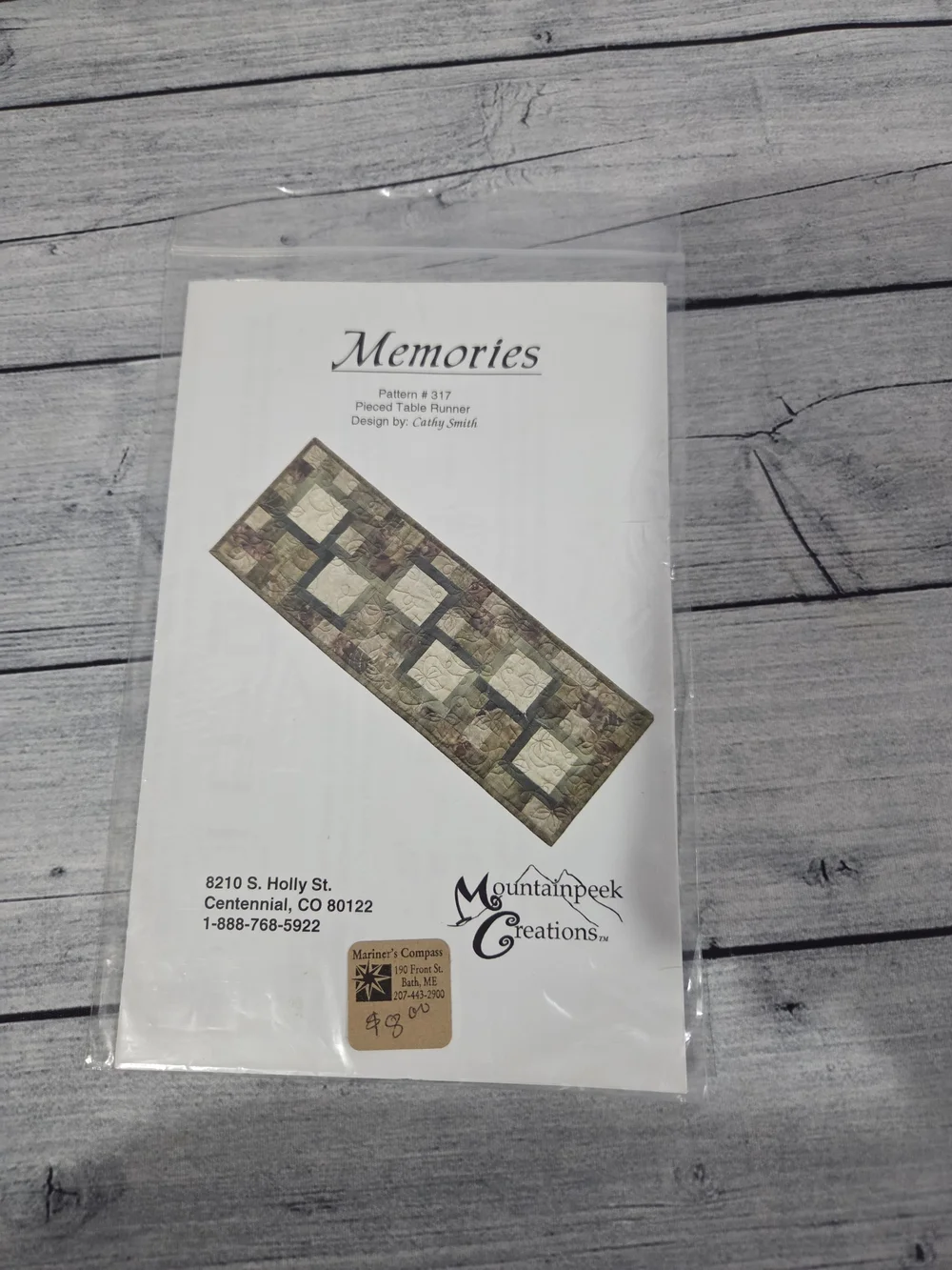 Moutainpeek Creations Quilting Pattern Memories Table Runner